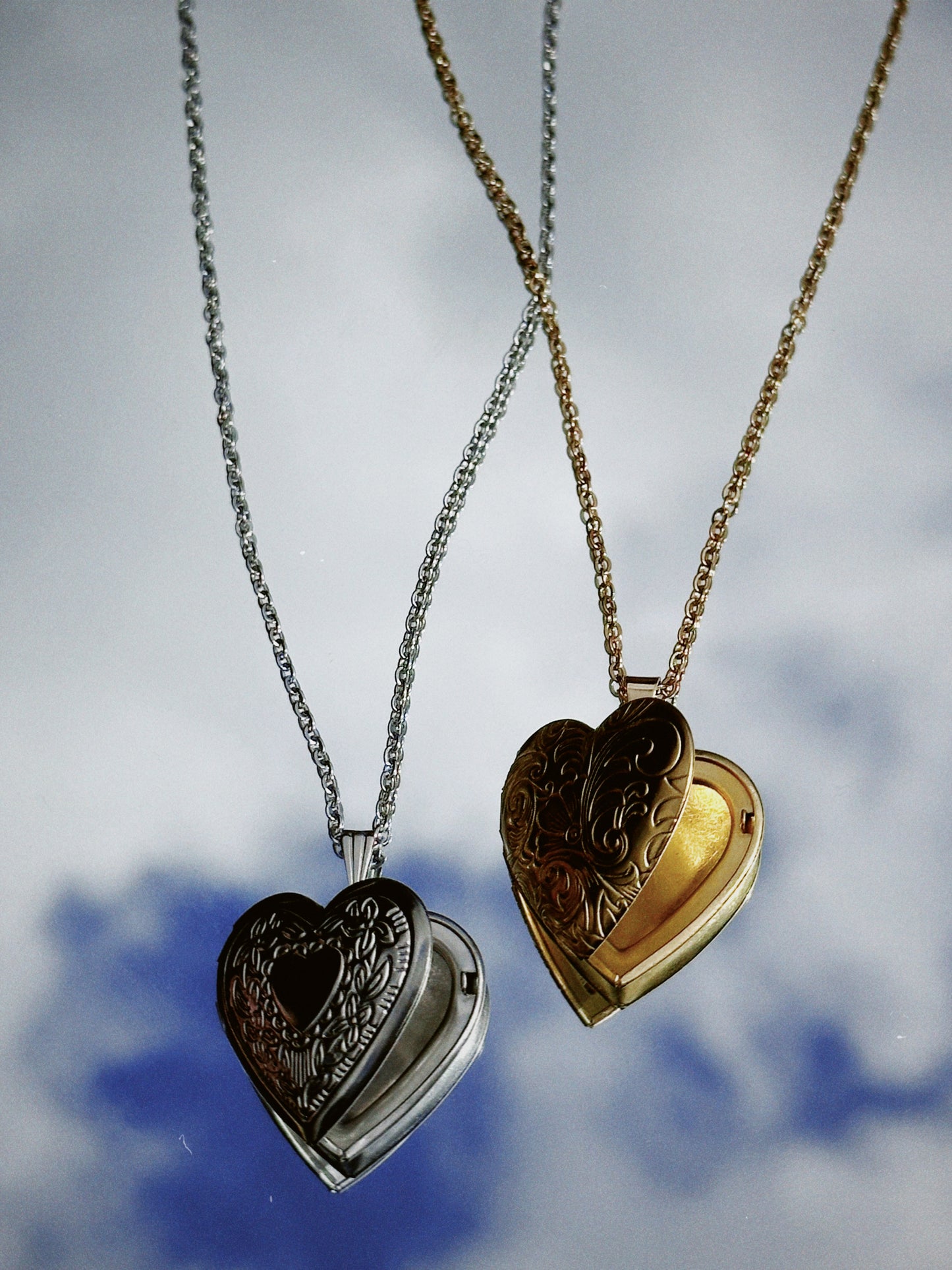 Locket Necklace (Gold/Silver)